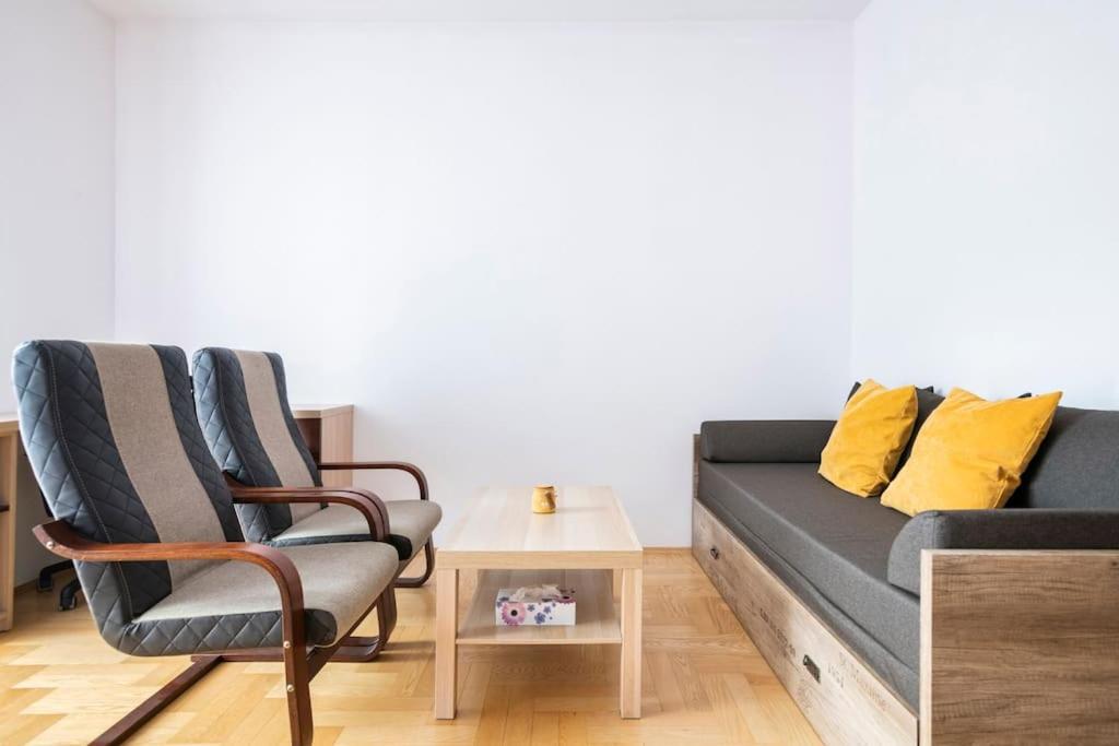 Apartment Przytulne M2 W Apartamentowcu